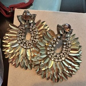 ⚜️ Glam Earrings Boutique